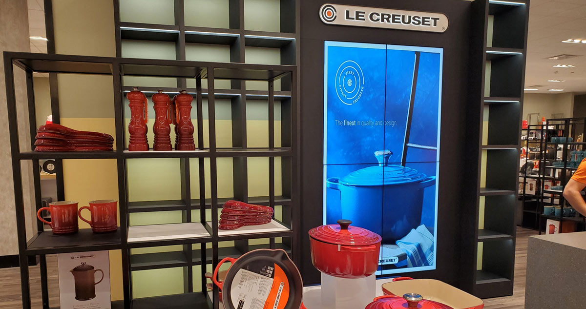 Le-Creuset digital signage